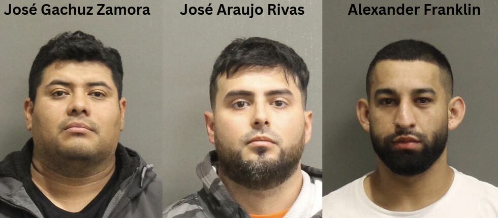 Hispanos detenidos por venta de droga y armas según la policía de Nashville. (MNPD)