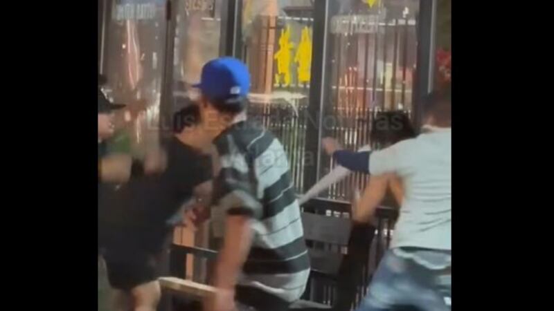 Reportan daños en centro comercial de Doraville tras pelea entre hispano