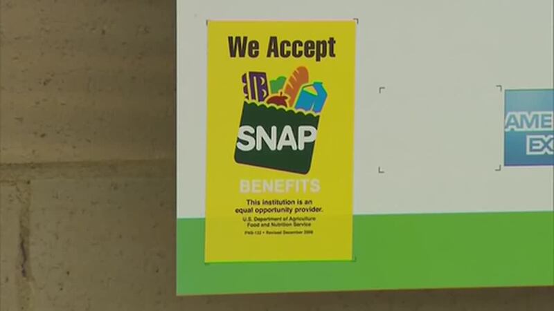 Tras la entrada en vigor de requisitos más estrictos de SNAP, dan a conocer las 9 situaciones...