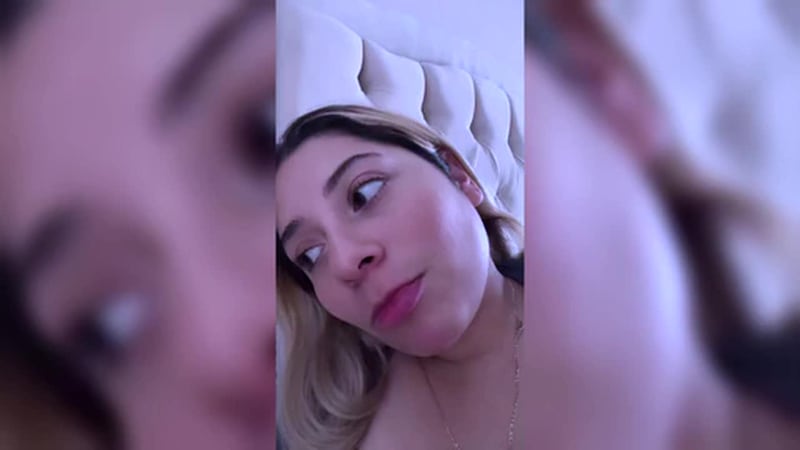 Familiar halla muerta a popular influencer mexicana. Autoridades aún no confirman la causa,...